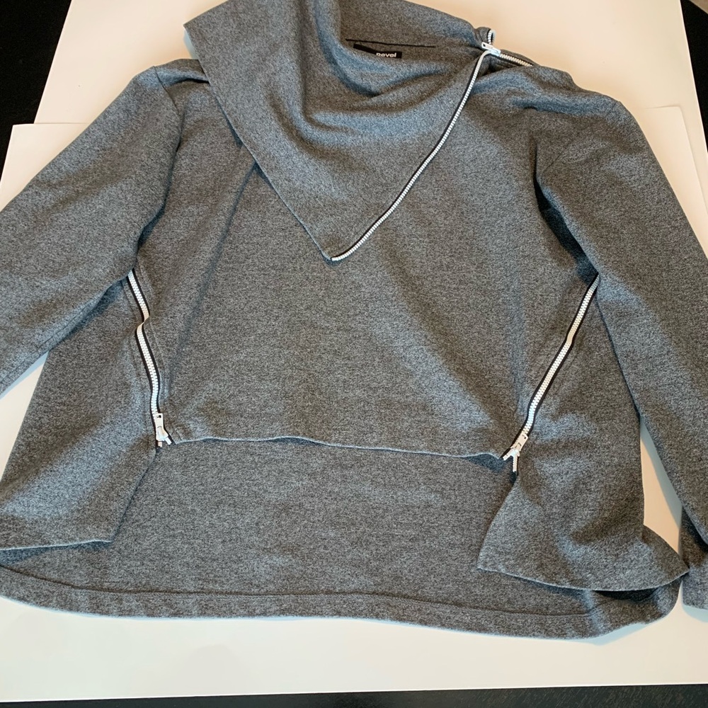 REVEL Chic Gray Zip-Up Sweater Excellent condition